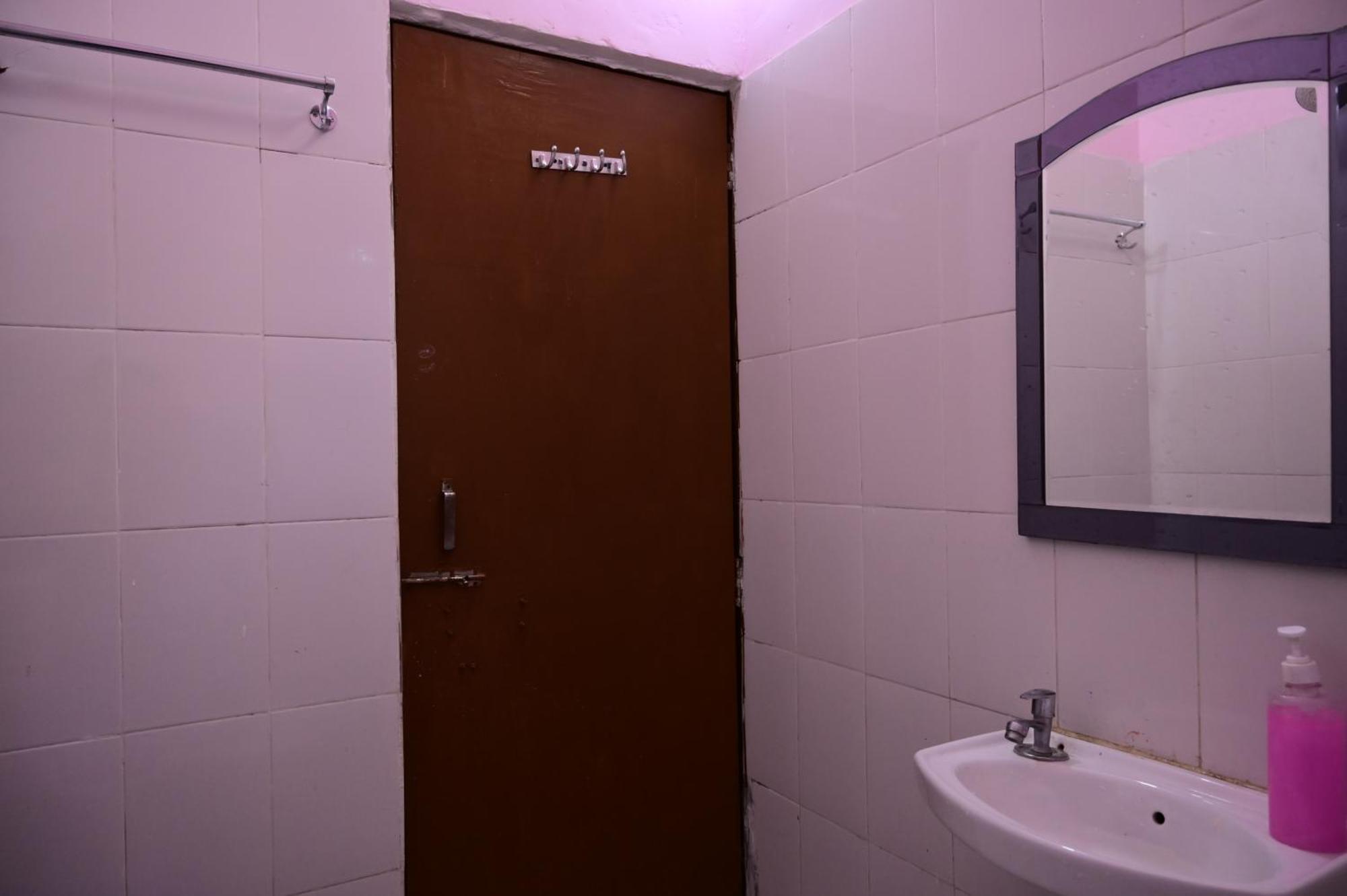Jankivihar Homestay At Prahladghat Within 1Km From Shri Ram Mandir Ayodhya Exterior photo